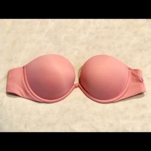 Victoria’s Secret Pink strapless bra